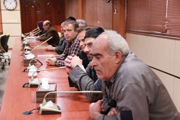 دیدار رئیس دانشگاه و معاونین با پرسنل خدماتی